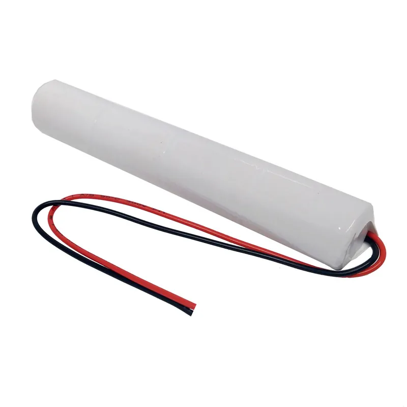 Ausverkauf Akku Pack 3,6V 3000mAh Stab NiMH L3x1 3xSub-C Hochtemperaturzellen / Kabel