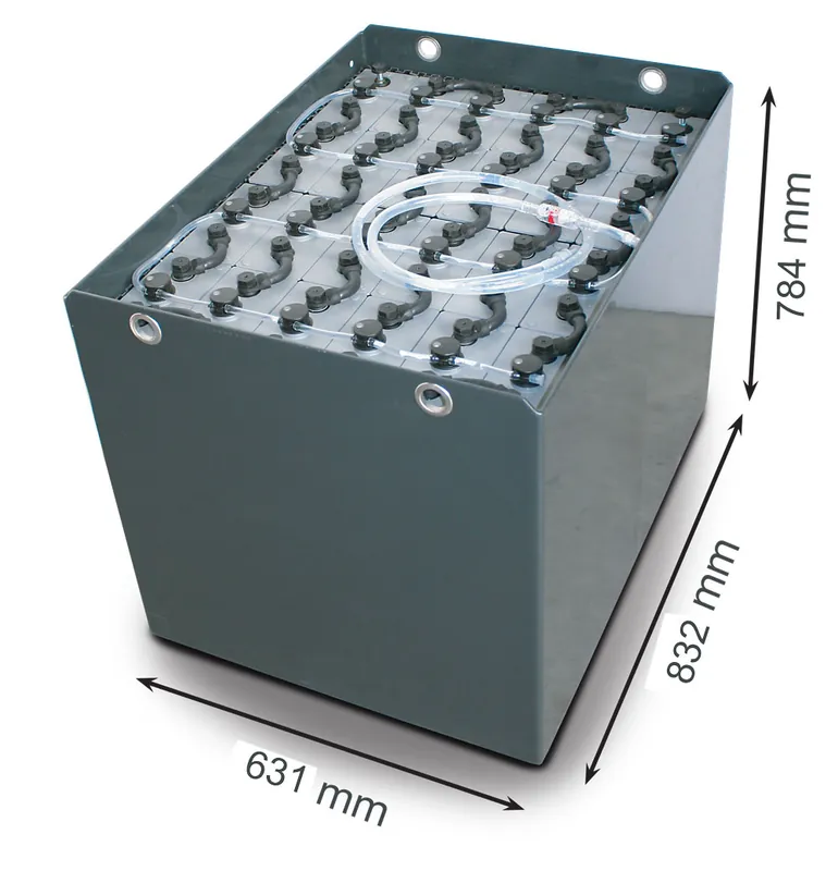 Q-Batteries 48V Gabelstaplerbatterie 5 PzS 700 DIN A (832 x 631 x 784) Trog 57017039 inkl. Aquamatik Knallerangebot