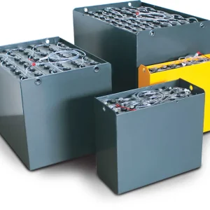 Wochenendangebot Q-Batteries 24V Gabelstaplerbatterie 8 PzS 480 Ah DIN A (827 x 486 x 402 mmL/B/H) Trog 57014204 inkl. Aquamatic